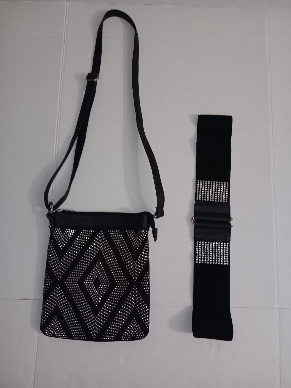 Studded Rhinstones Crossbody Bag with Studded Rhinestone Strech Belt